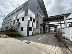 Loyang Crescent (D17), Factory #578706141